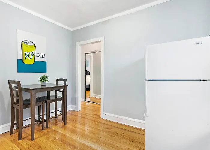 1-bedroom Cozy & Modish - Marshfield W2 Rep * Чикаго