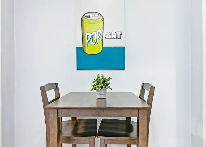 1-bedroom Cozy & Modish - Marshfield W2 Rep Апартаменты *